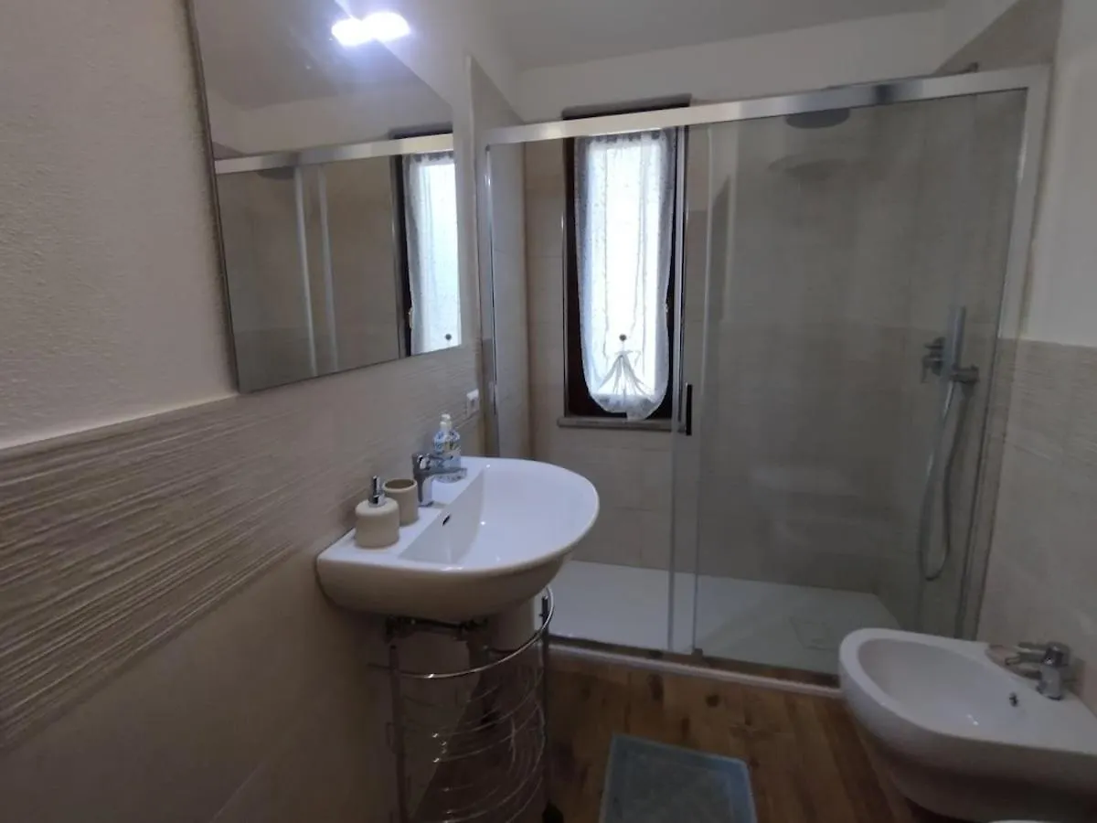 Vacanze A Villa Ortensia 산테오도로 펜션